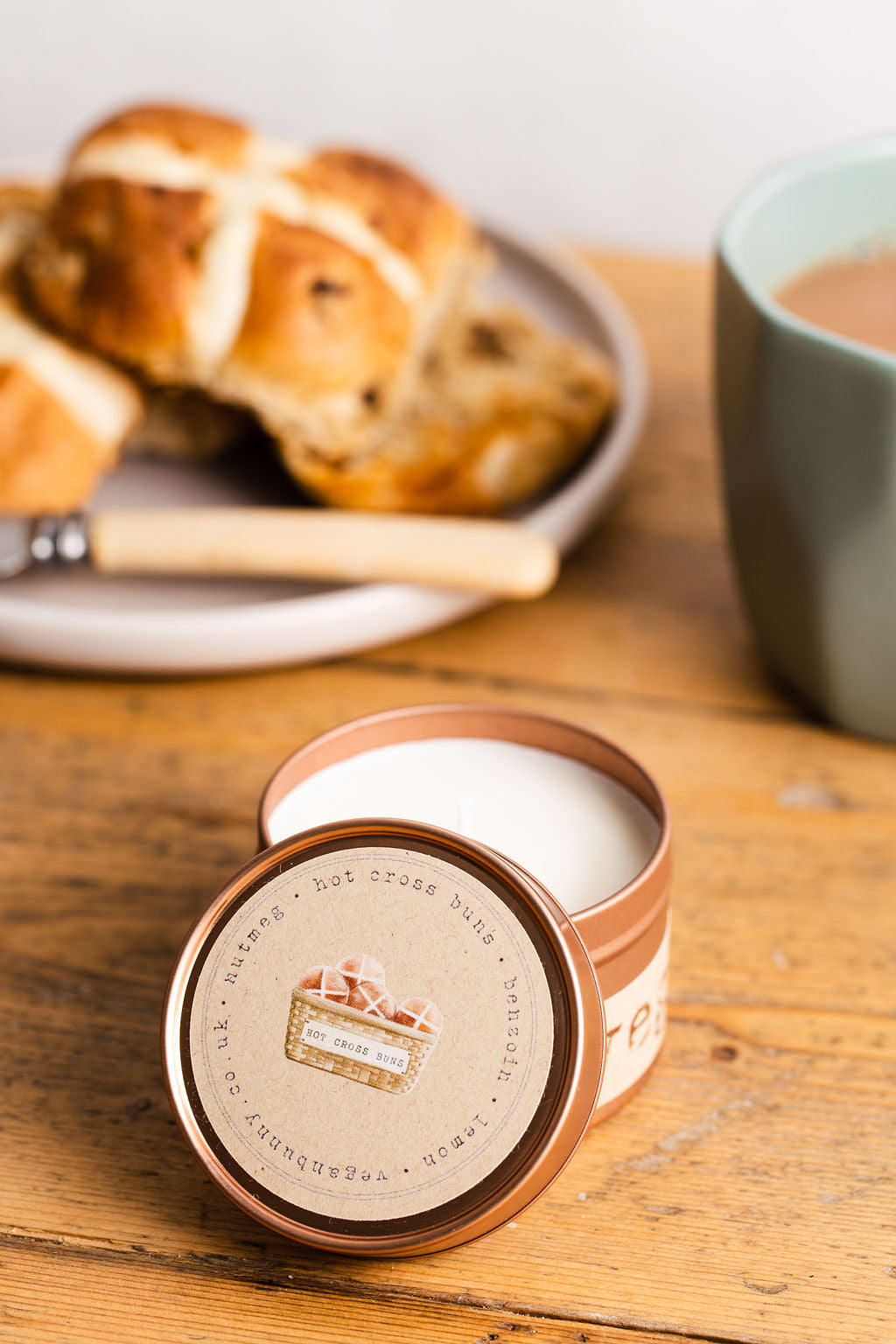 Hot cross Buns Candle